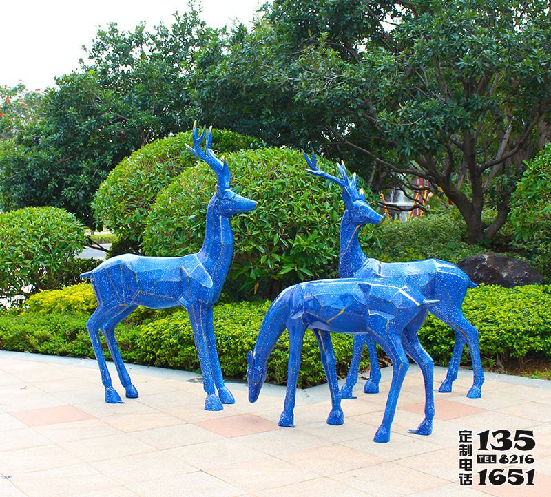 玻璃鋼公園景觀裝飾仿真動(dòng)物藍(lán)色梅花鹿雕塑 玻璃鋼公園景觀裝飾仿真動(dòng)物藍(lán)色梅花鹿雕塑
