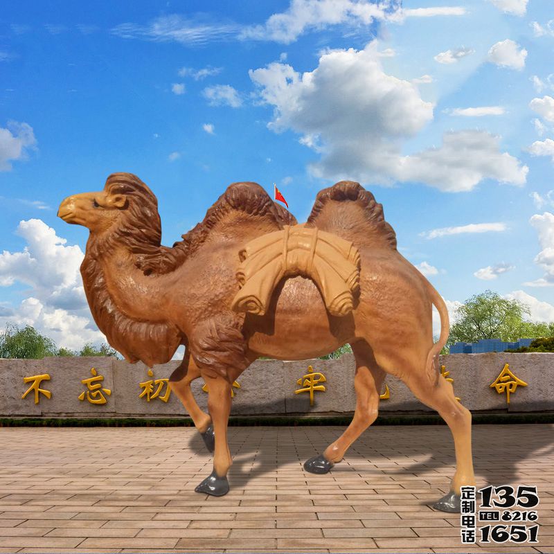 城市街道大型玻璃鋼仿真動(dòng)物駱駝 城市街道大型玻璃鋼仿真動(dòng)物駱駝